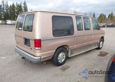 1997 Ford Econoline E150 Van z USA, uszkodzony, nr VIN 1FDEE142XVHA83756